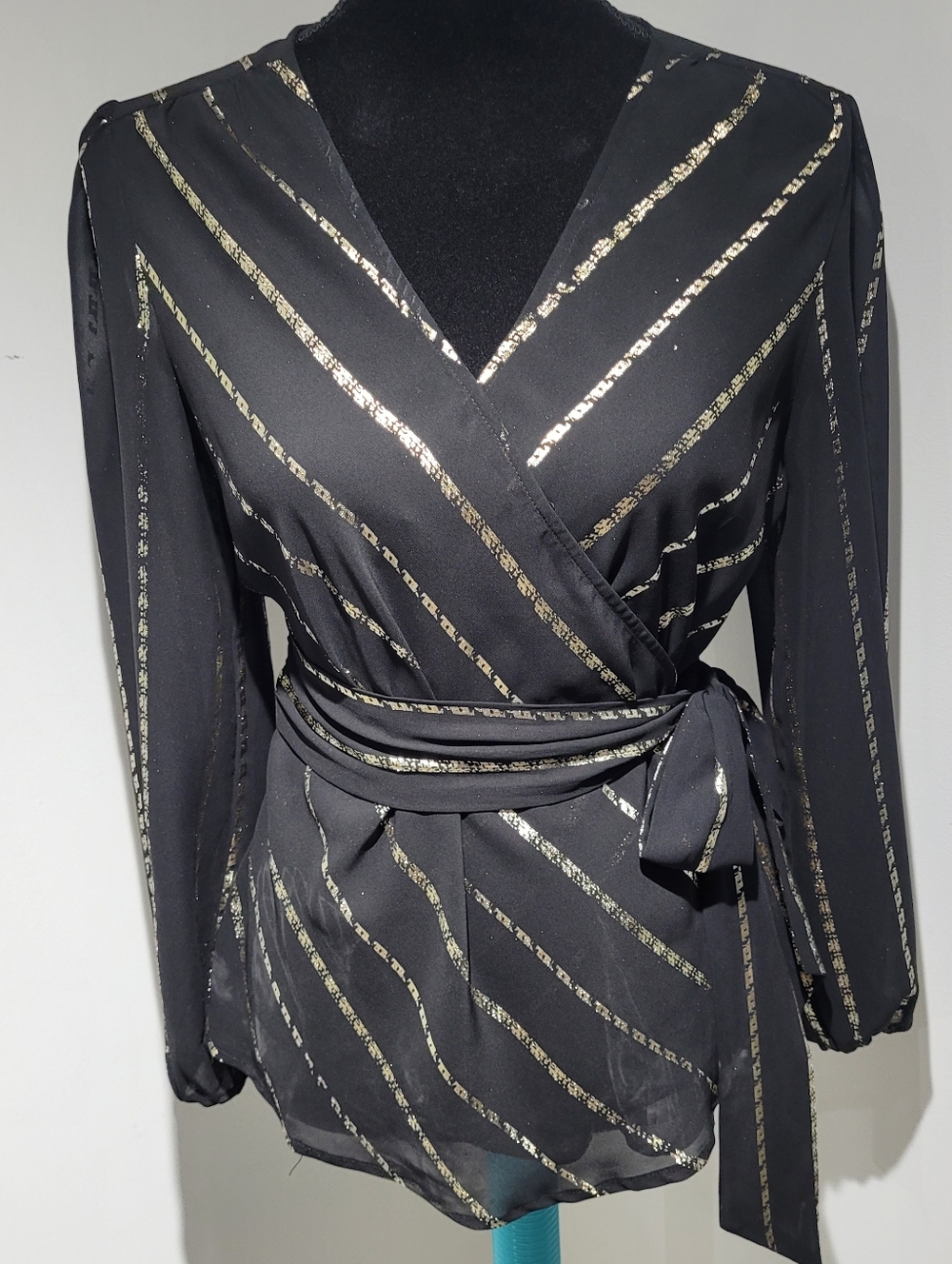 Roxy Earle x Le Chateau Women's Metallic Gold Stripe Belted Wrap Blouse XS Black